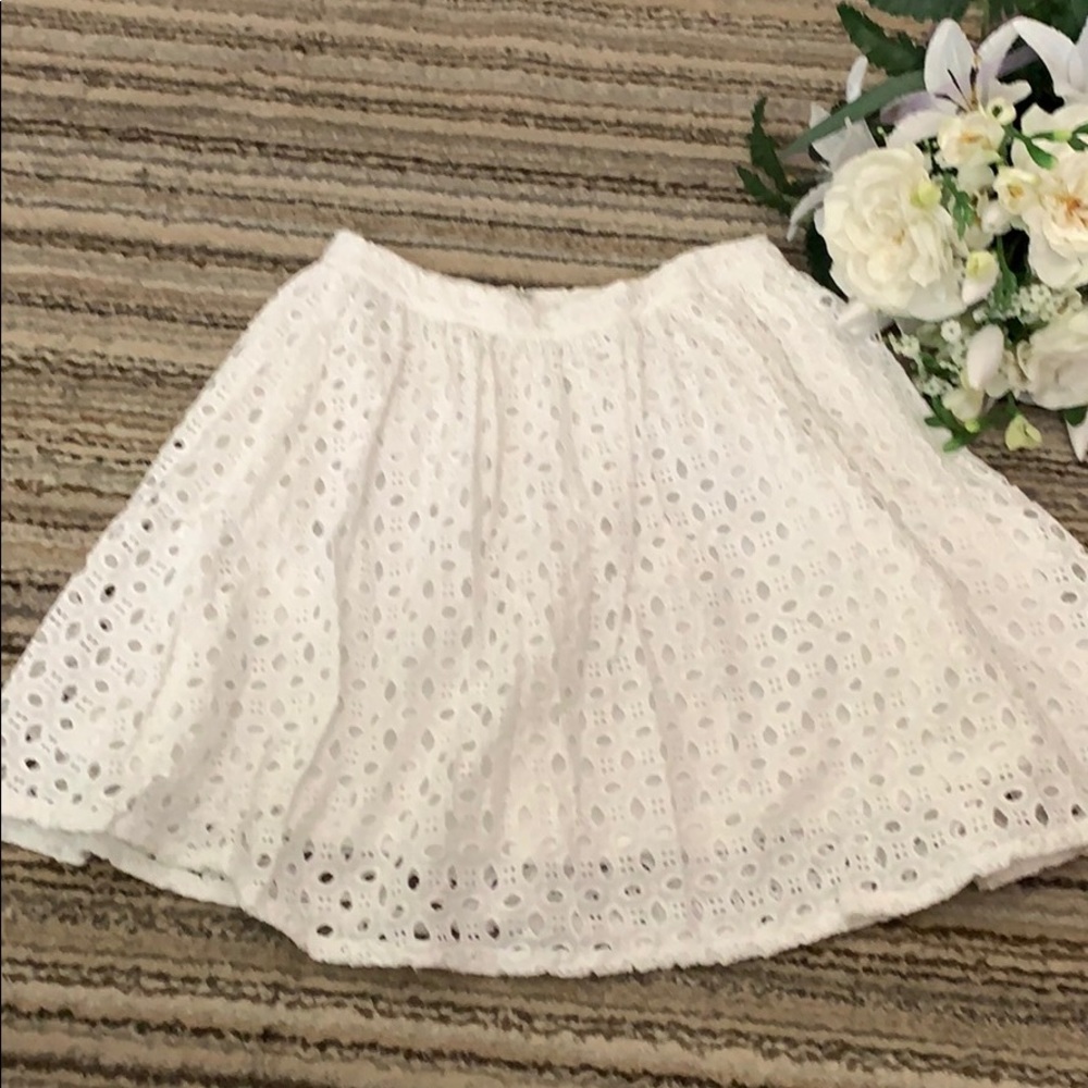Jessica Simpson lace skirt